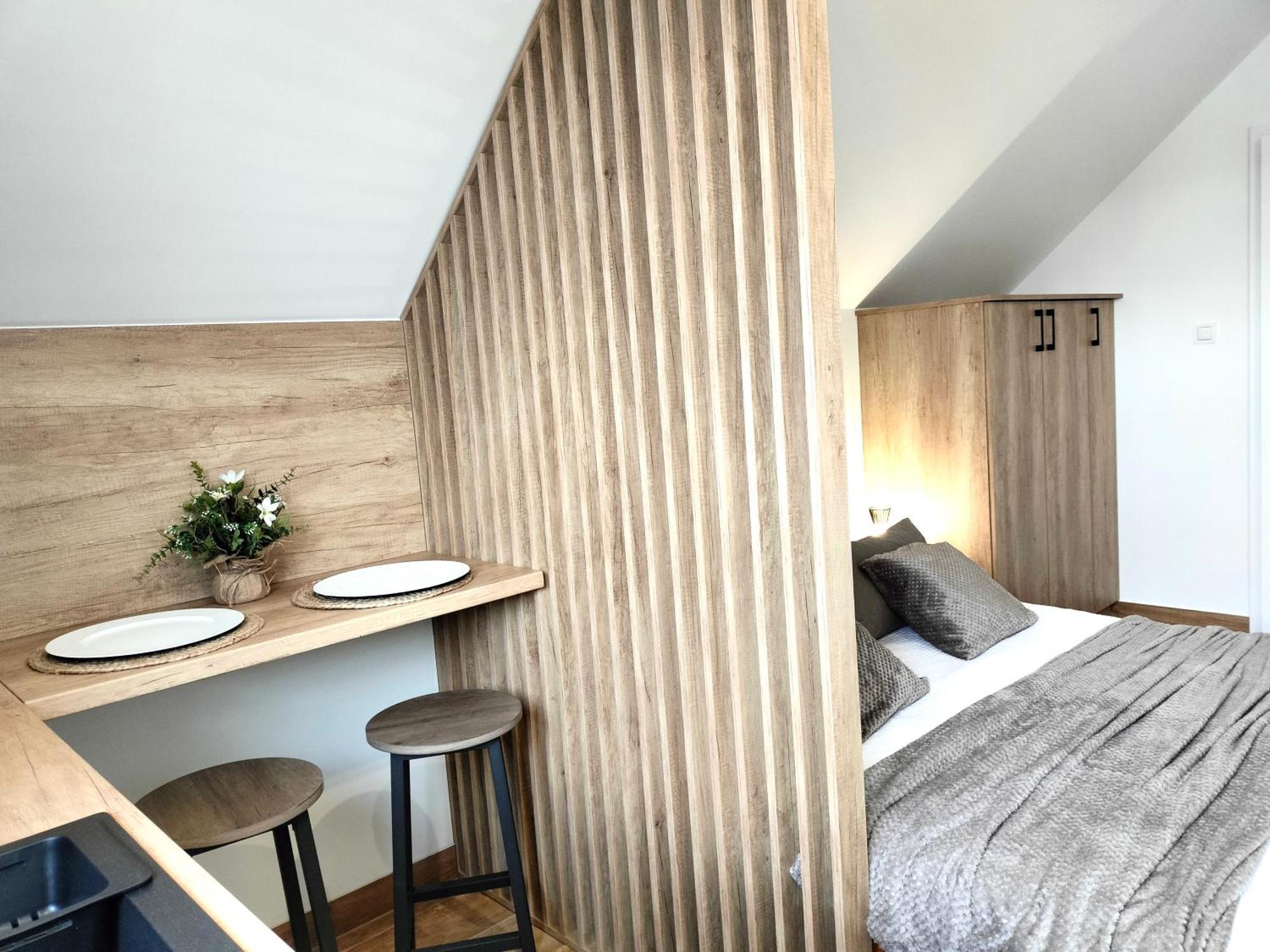 Agroturystyka Jodlowa - Rodzinne Apartamenty W Centrum Gor Swietokrzyskich - Sala Zabaw, Zwierzeta, Bilard Krajno-Zagorze Екстериор снимка