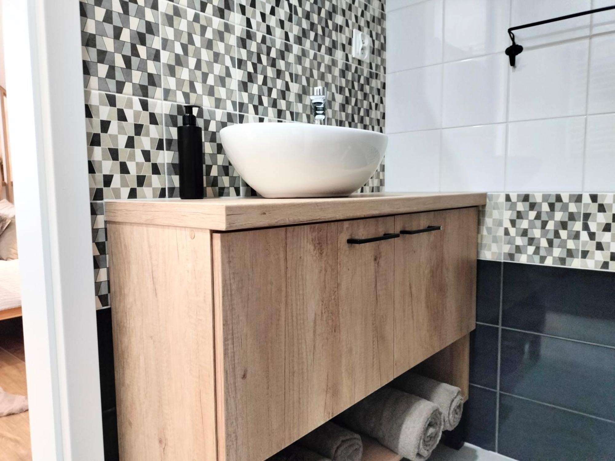 Agroturystyka Jodlowa - Rodzinne Apartamenty W Centrum Gor Swietokrzyskich - Sala Zabaw, Zwierzeta, Bilard Krajno-Zagorze Екстериор снимка