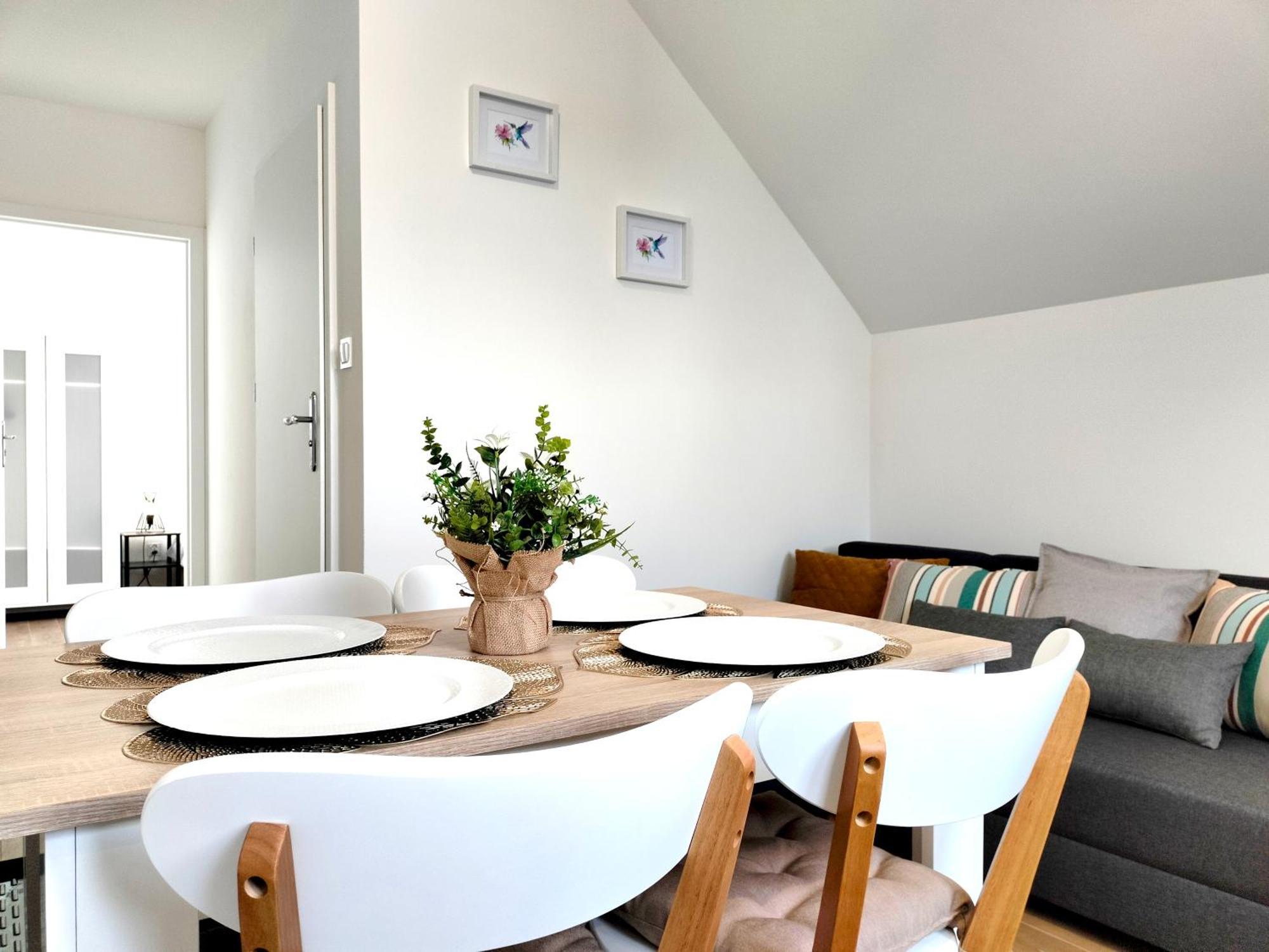 Agroturystyka Jodlowa - Rodzinne Apartamenty W Centrum Gor Swietokrzyskich - Sala Zabaw, Zwierzeta, Bilard Krajno-Zagorze Екстериор снимка