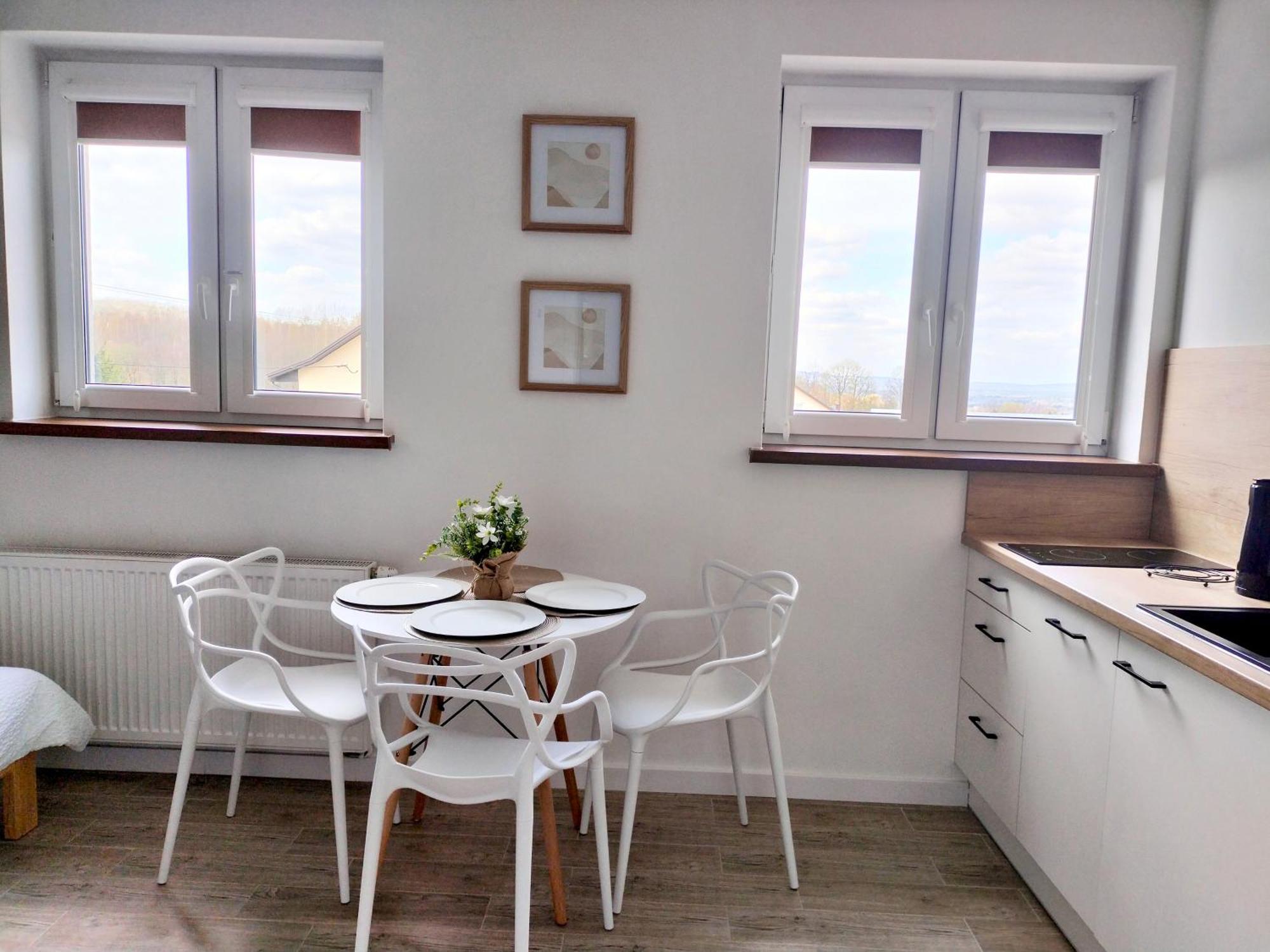 Agroturystyka Jodlowa - Rodzinne Apartamenty W Centrum Gor Swietokrzyskich - Sala Zabaw, Zwierzeta, Bilard Krajno-Zagorze Екстериор снимка