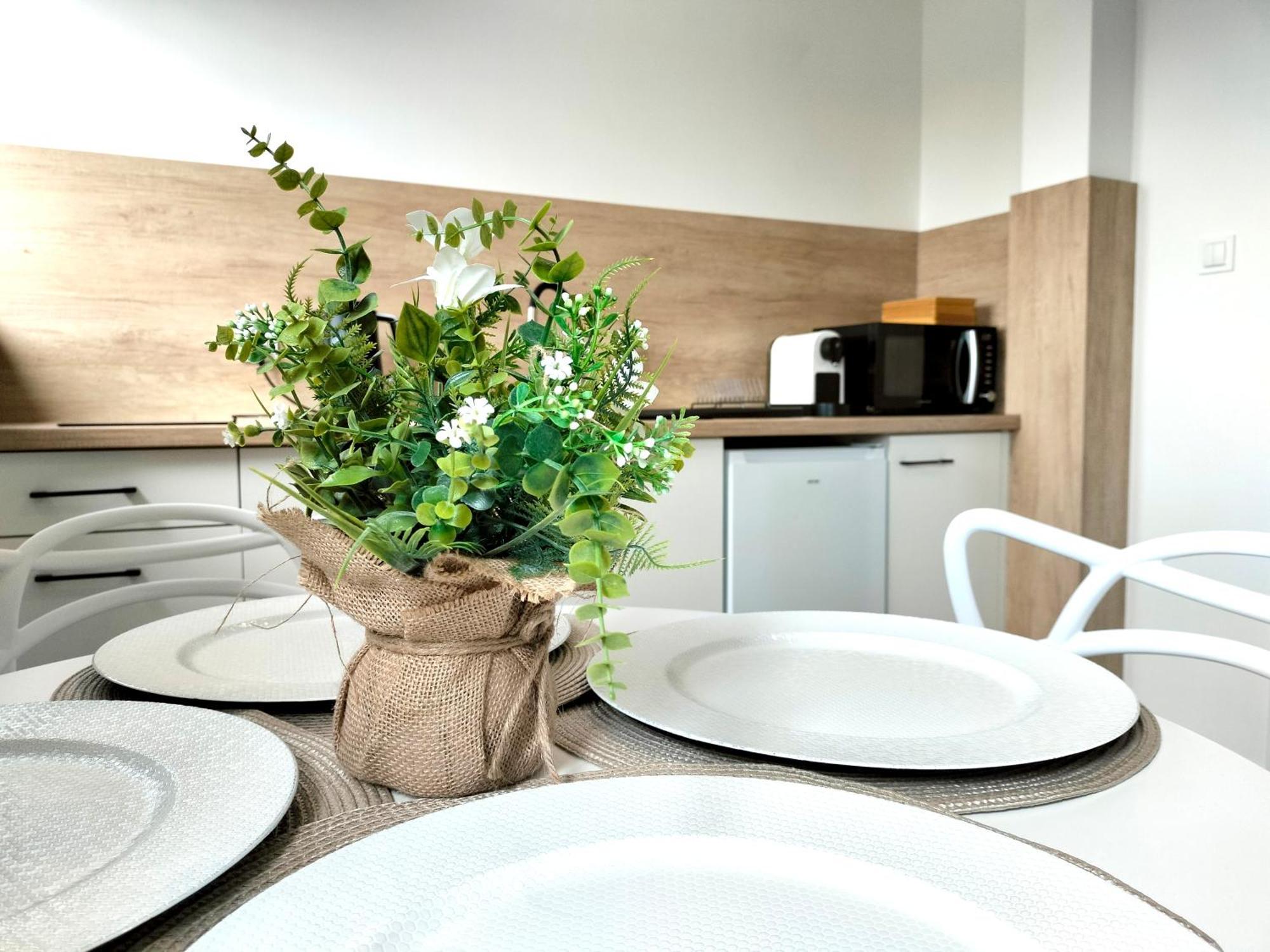 Agroturystyka Jodlowa - Rodzinne Apartamenty W Centrum Gor Swietokrzyskich - Sala Zabaw, Zwierzeta, Bilard Krajno-Zagorze Екстериор снимка