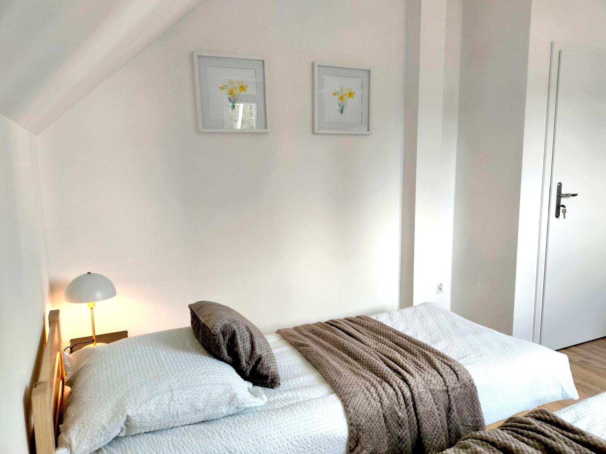 Agroturystyka Jodlowa - Rodzinne Apartamenty W Centrum Gor Swietokrzyskich - Sala Zabaw, Zwierzeta, Bilard Krajno-Zagorze Екстериор снимка