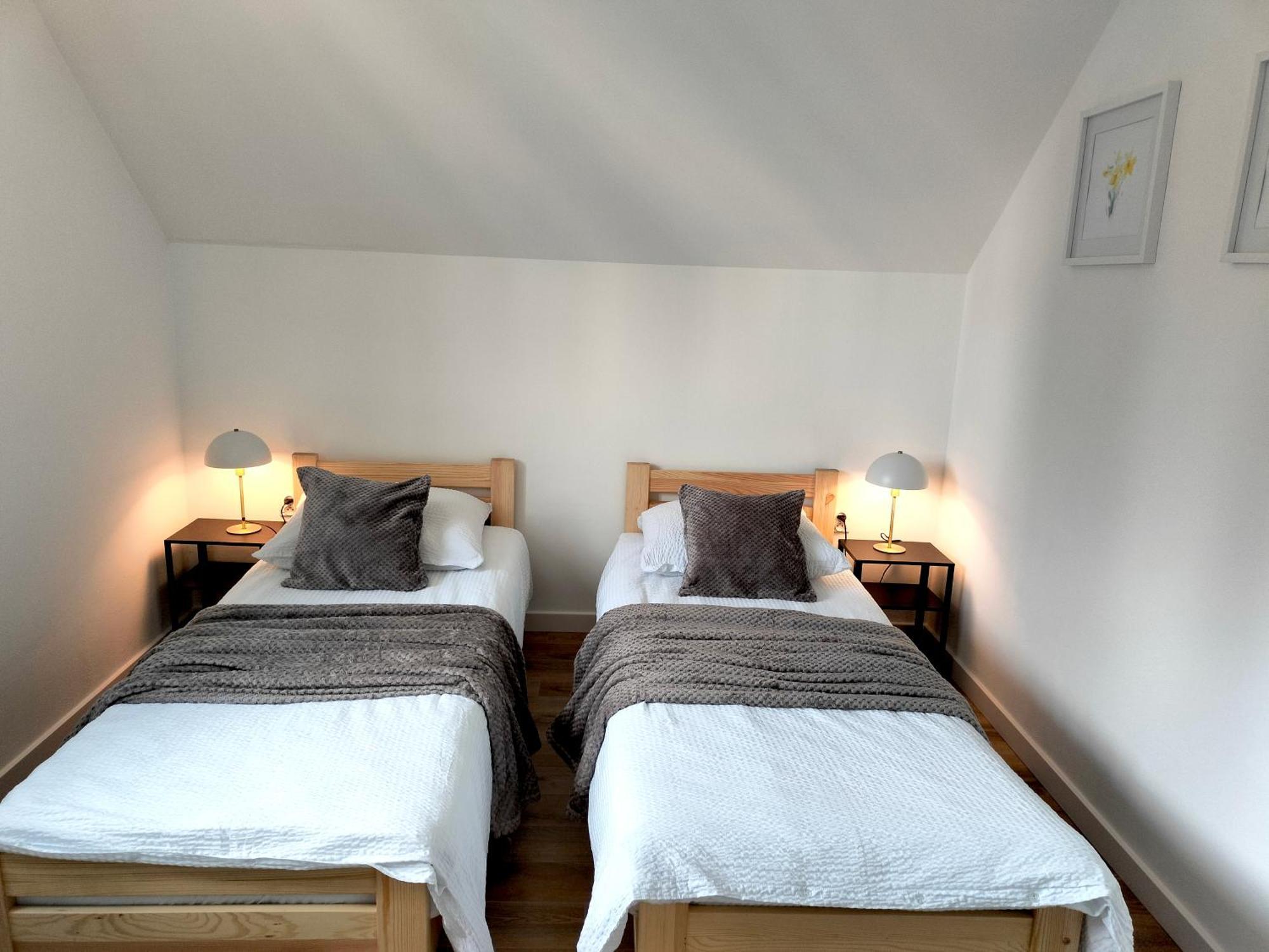 Agroturystyka Jodlowa - Rodzinne Apartamenty W Centrum Gor Swietokrzyskich - Sala Zabaw, Zwierzeta, Bilard Krajno-Zagorze Екстериор снимка